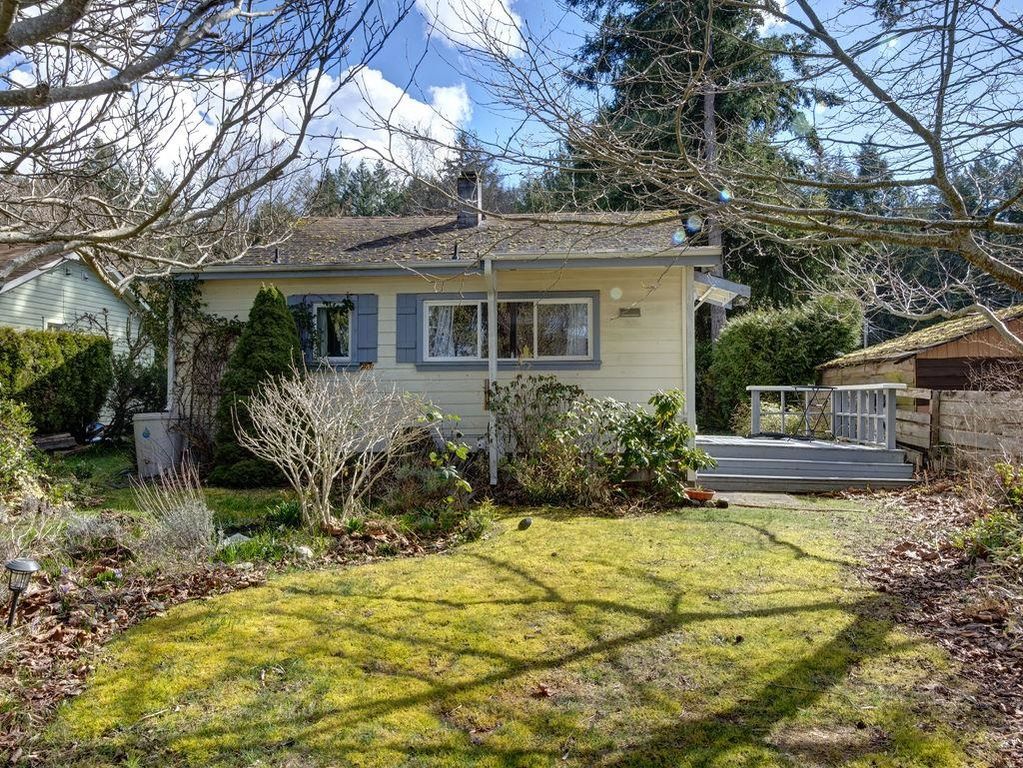 6003 Sechelt Inlet RD Sechelt, Sechelt Home for sale, MLS® R2979151