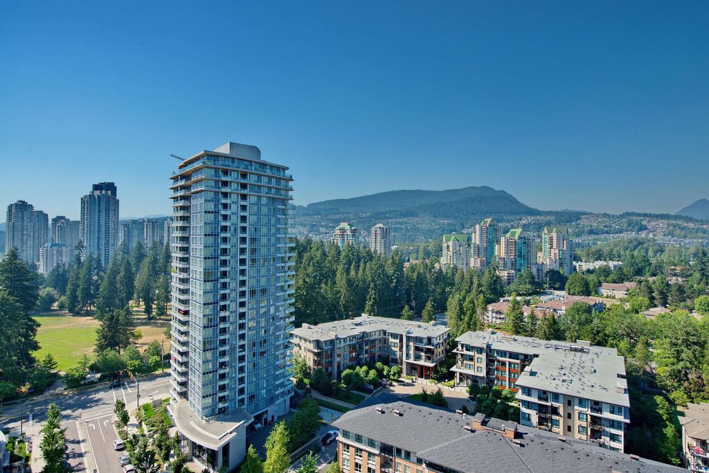 609-3093 Windsor Gate Coquitlam, Coquitlam Condos for sale, MLS® R2981266
