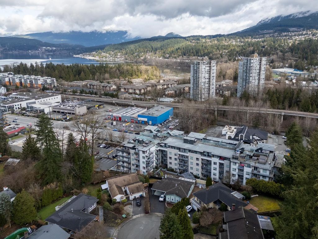 619 3229 St Johns ST Port Moody, Port Moody Condos for sale, MLS® R2981022