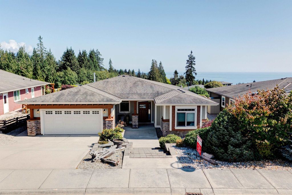 6338 Baillie RD Sechelt, Sechelt Real Estate for sale, MLS® R2991690