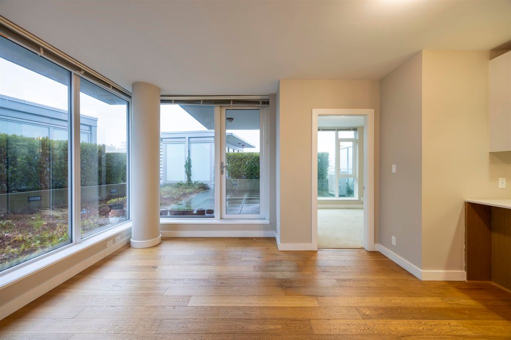 702-6951 Elmbridge Way Richmond, Richmond Apartment for sale, MLS® R2976316