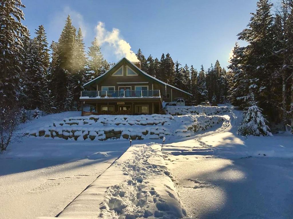 Pemberton, Lillooet Lake Real Estate and Homes for sale, MLS® Listings