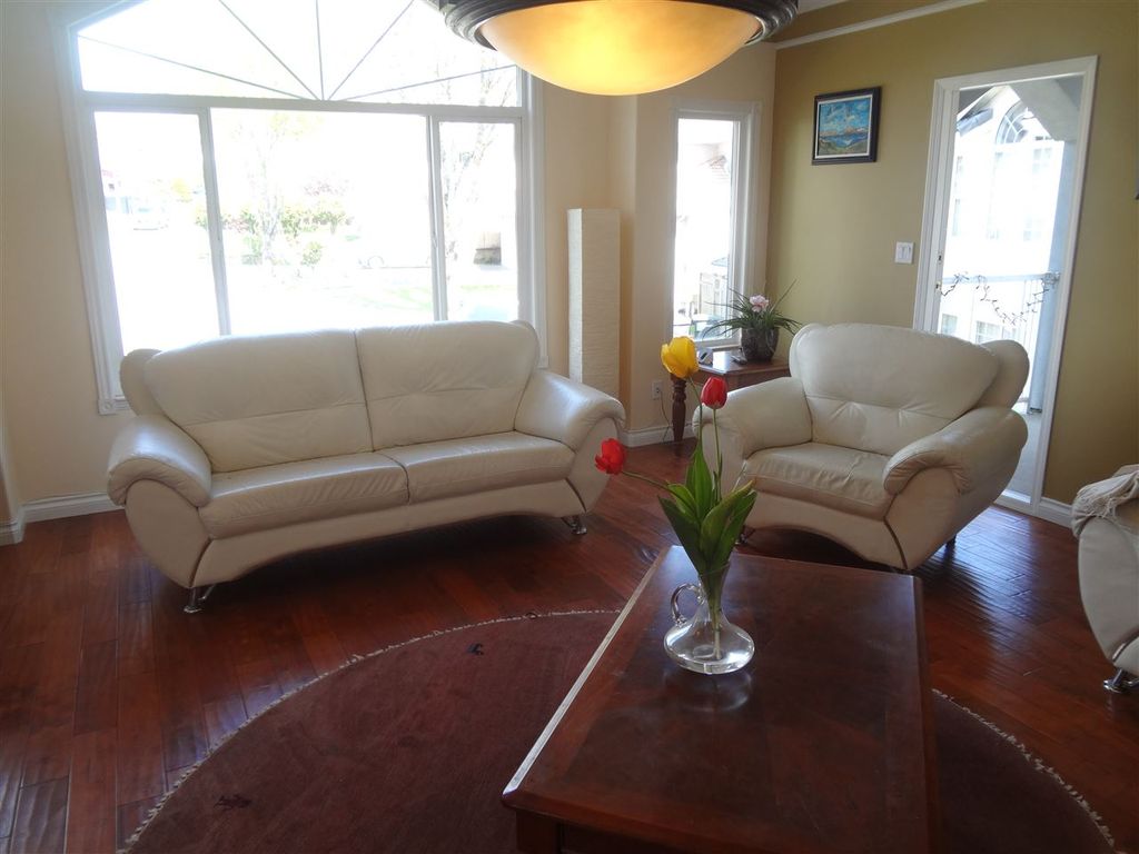 7280 15th AVE BurnabyBurnaby