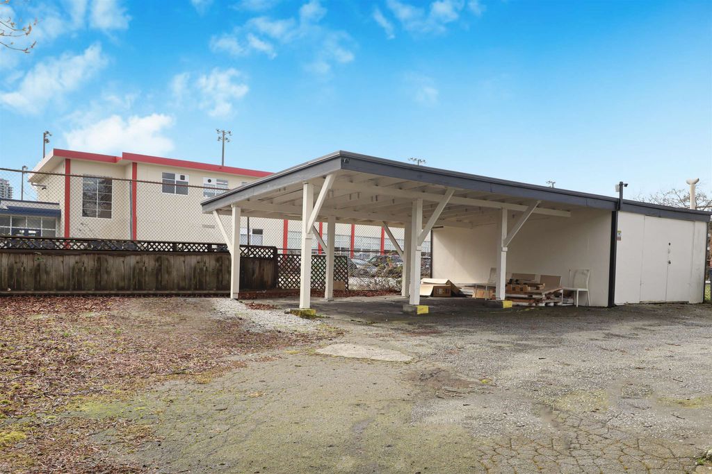 7365 Canada Way BurnabyBurnaby