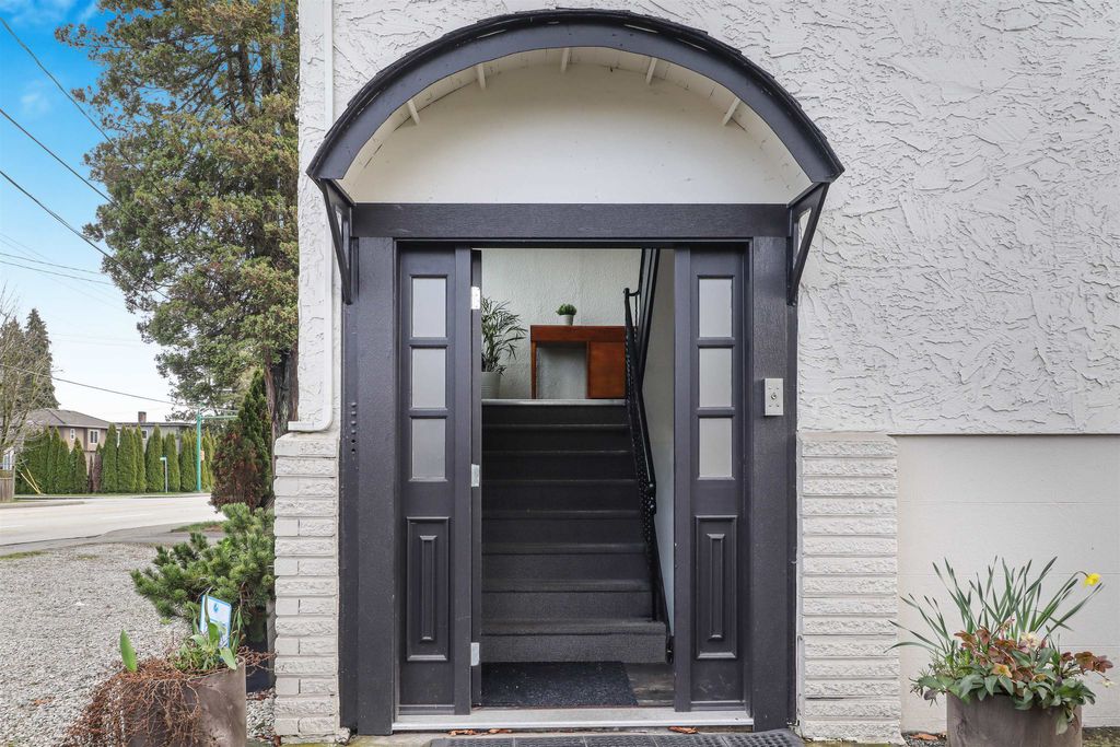 7365 Canada Way BurnabyBurnaby