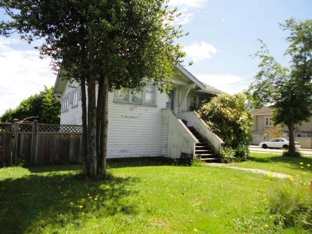 7506 19th AVE BurnabyBurnaby