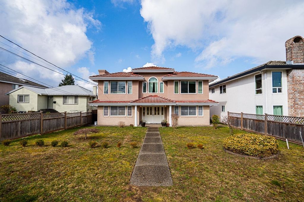 7823 Elwell ST Burnaby, Burnaby Home for sale, MLS® R2974785