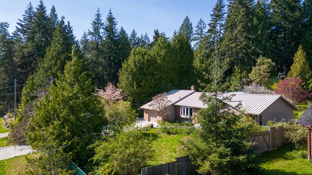 8024 Southwood RD Halfmoon Bay, Halfmoon Bay Home for sale, MLS® R2994416