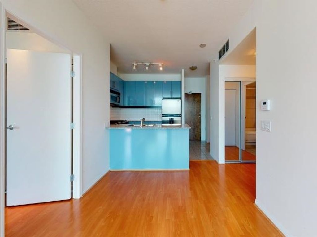 803-138 E Esplanade  North Vancouver, North Vancouver Condos for sale, MLS® R2962631