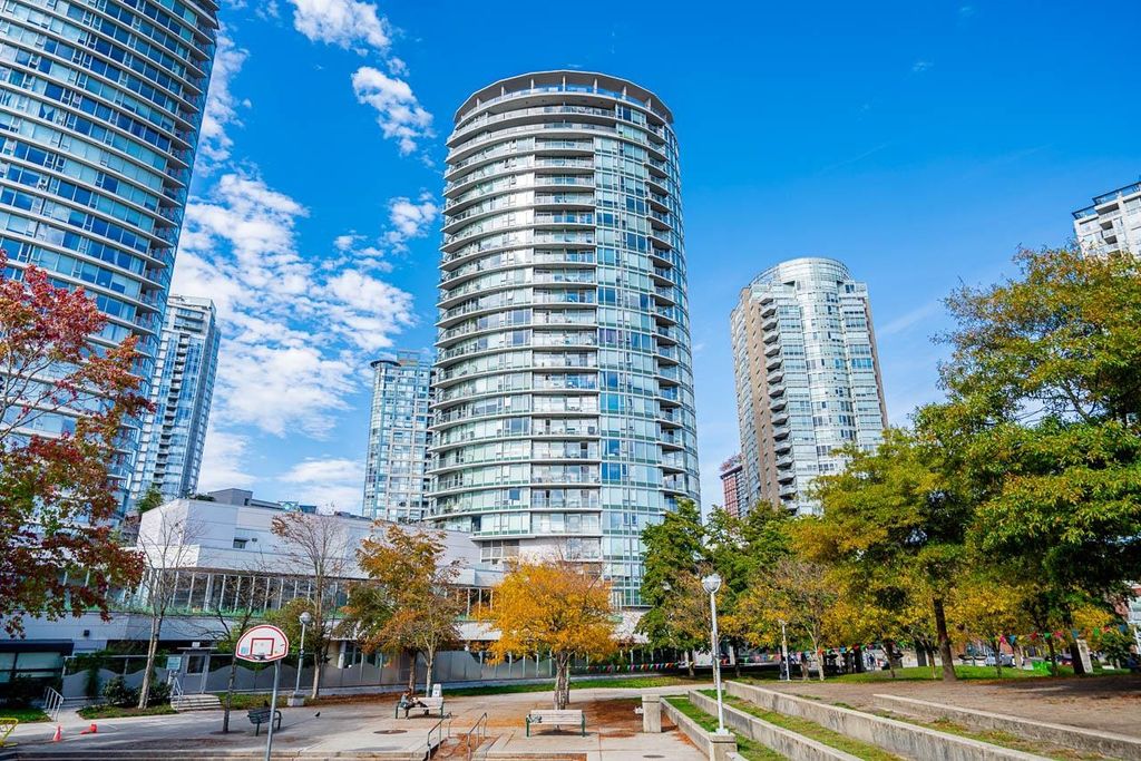 806 58 KEEFER PL, Vancouver Apartment for sale, MLS® R2825397