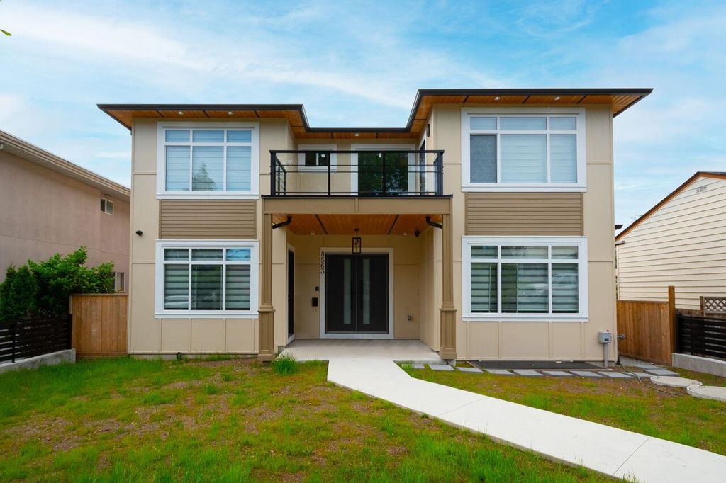 8563 11th AVE Burnaby, Burnaby Home for sale, MLS® R2978482