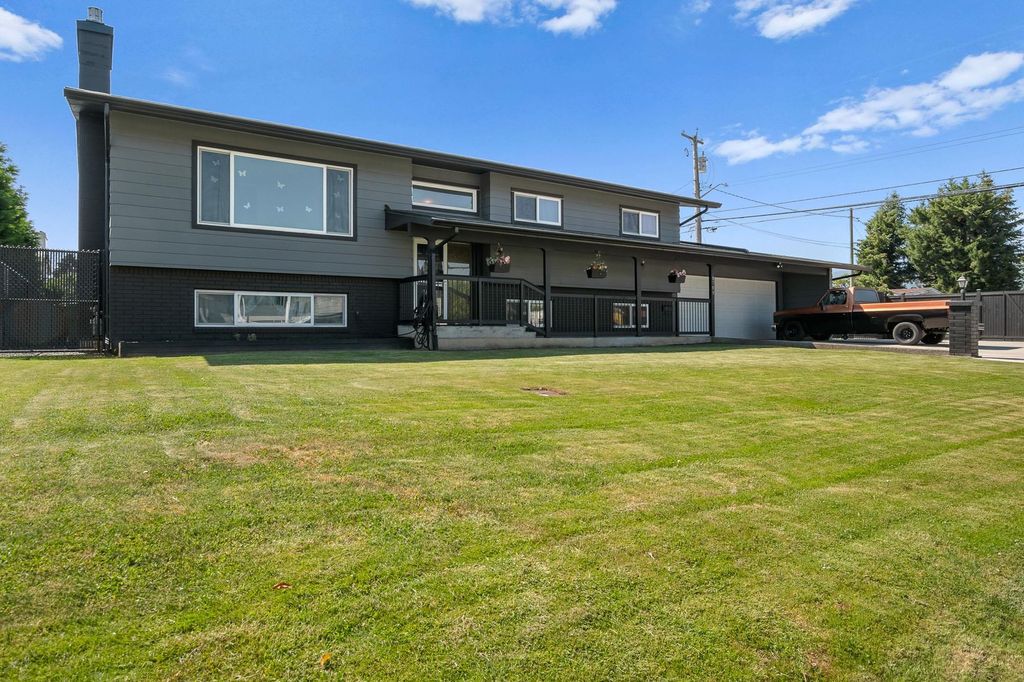 8789 Butchart ST Chilliwack, Chilliwack Houses for sale, MLS® R2985282