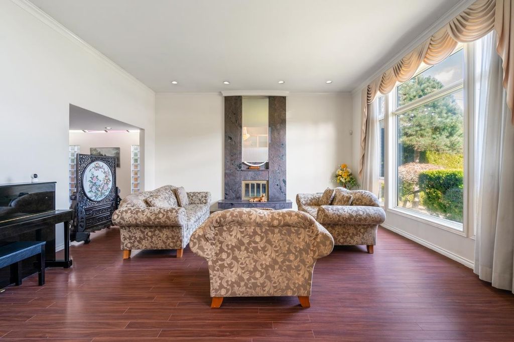 8831 Foster RD RichmondRichmond