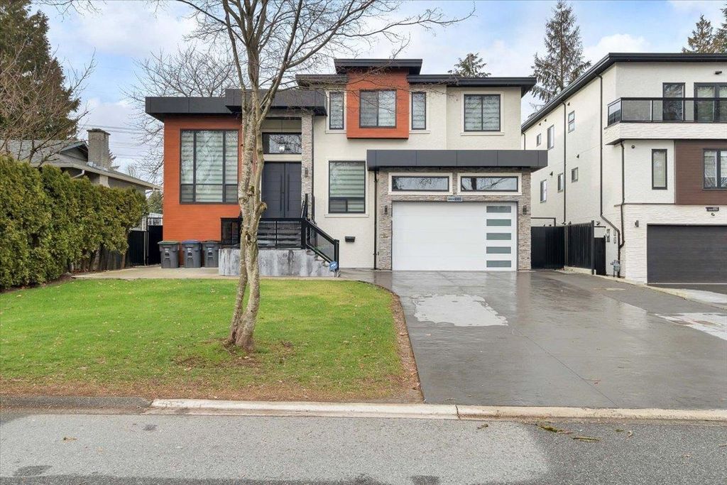8995 QUEEN MARY BLVD, Surrey Homes for sale, MLS® R2954520
