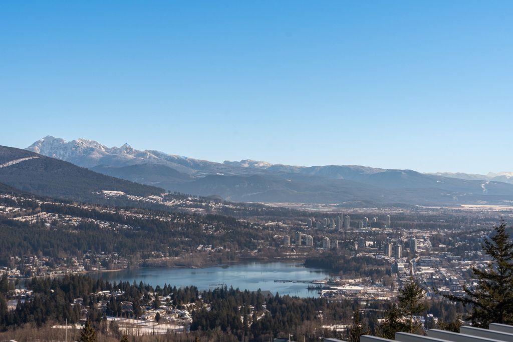 903-9262 University Crescent Burnaby, Burnaby Condo for sale, MLS® R2966206
