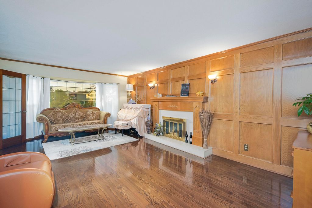9780 Mcburney DR RichmondRichmond
