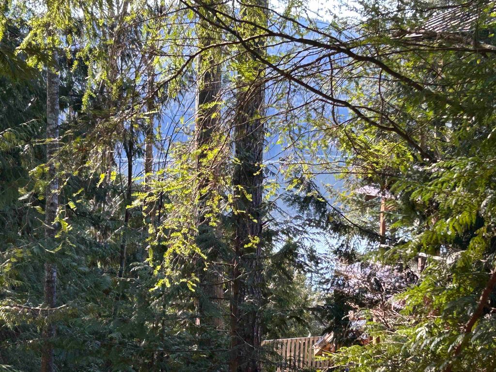 LOT 71 KLAHANIE DR, Sechelt Houses for sale, MLS® R2975315