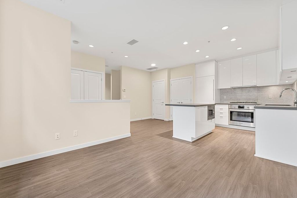 TH8-7338 Gollner AVE Richmond, Richmond Home for sale, MLS® R2966584