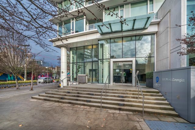 150 Robson Street - Robson Street & Cambie Street, Vancouver MLS® Sold  History & For Sale